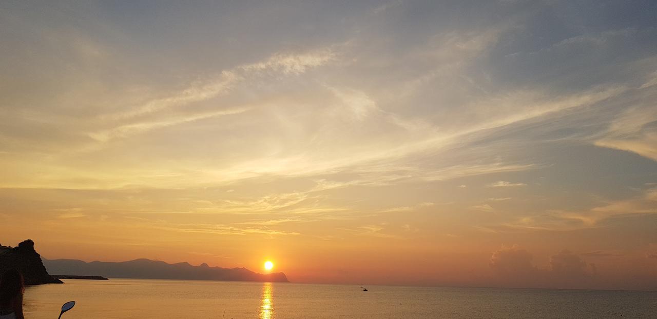 Вилла Trappeto Life Sunset Экстерьер фото